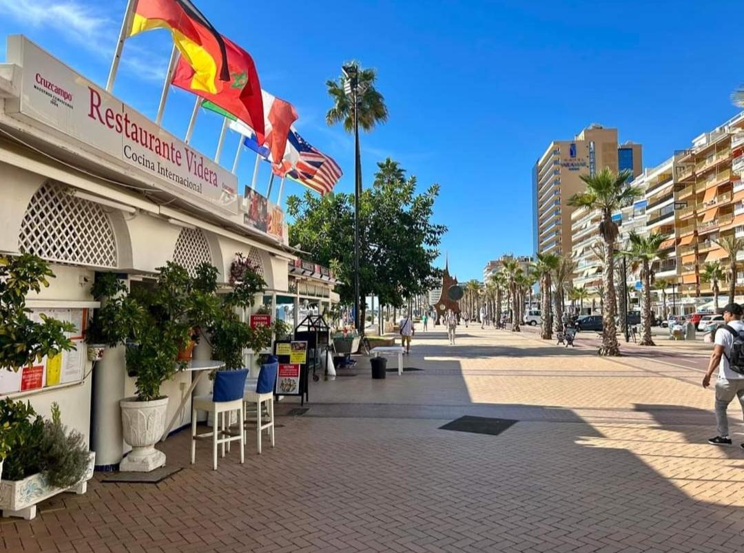 Luxury Beachfront Apartment With Pool, Sauna, Fitness And Gym In Province Malaga, Andalusia Mijas Eksteriør billede